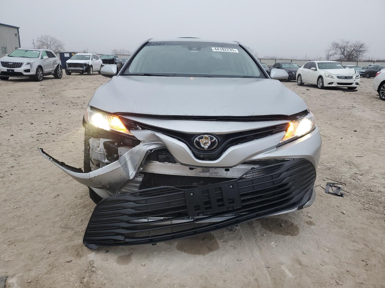 2019 TOYOTA CAMRY L - Image 5