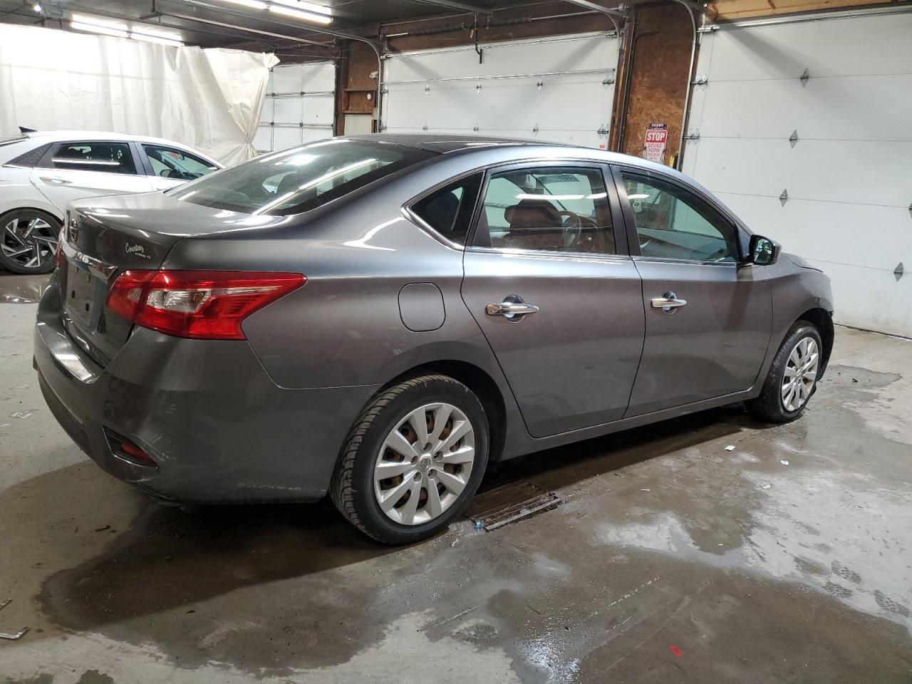 2017 NISSAN SENTRA S - Фото 3