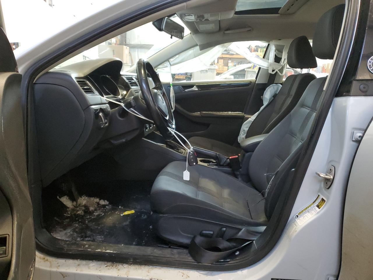 2017 VOLKSWAGEN JETTA SE - Image 7