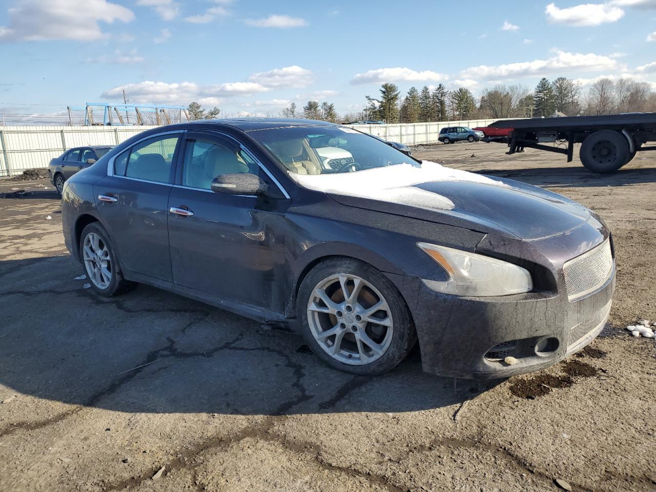 2013 NISSAN MAXIMA S - Фото 4