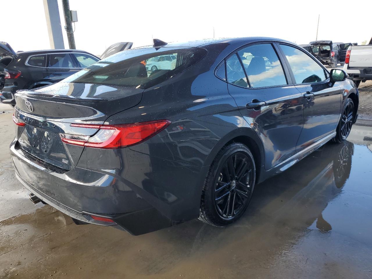 2025 TOYOTA CAMRY XSE - Фото 3