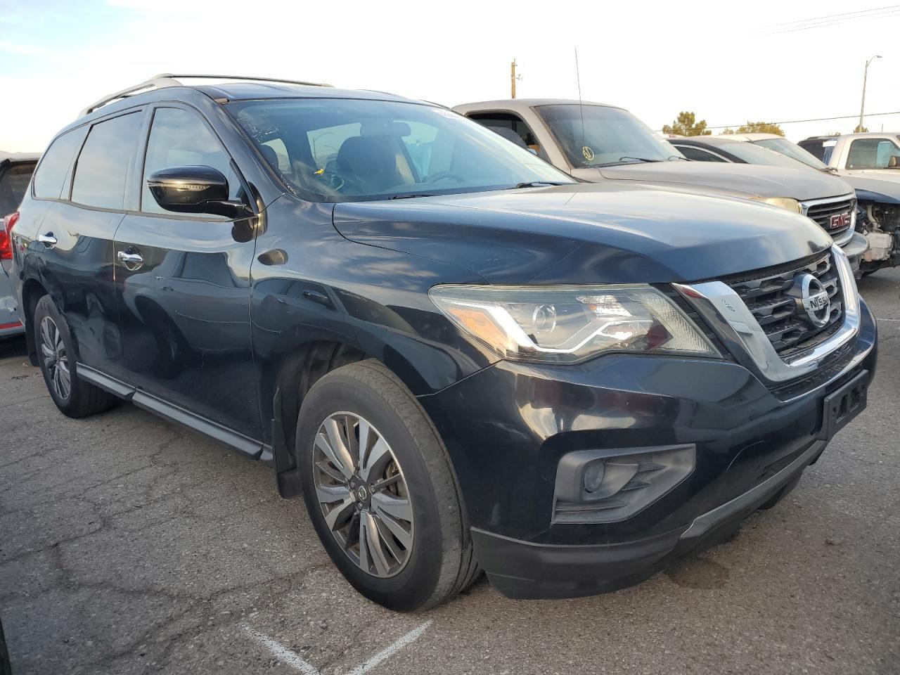 2017 NISSAN PATHFINDER - Image 4