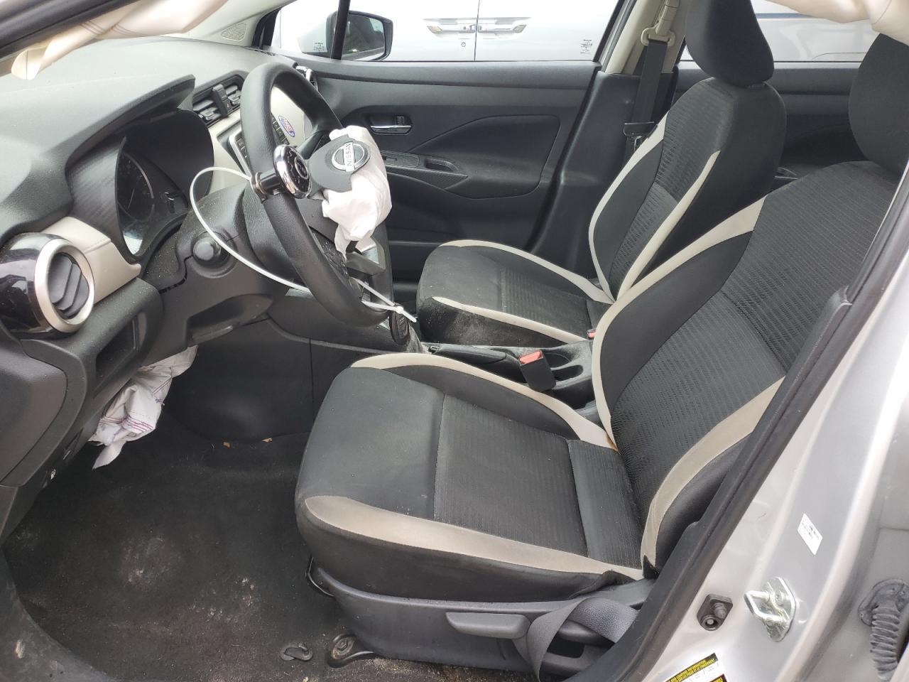 2021 NISSAN VERSA SV - Фото 7