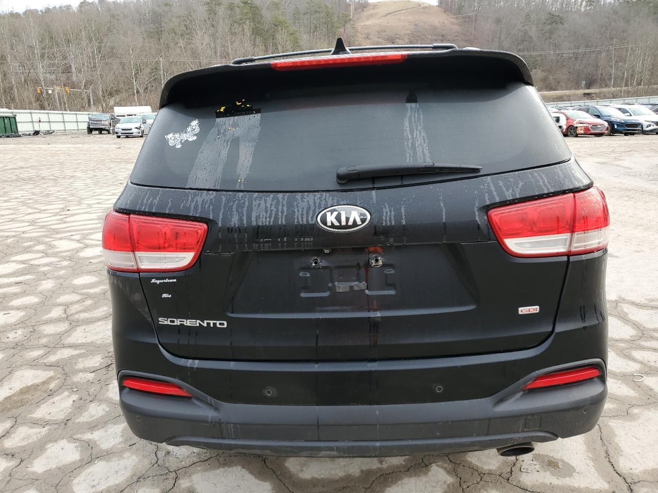 2016 KIA SORENTO LX - Фото 6