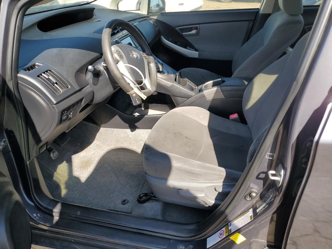 2013 TOYOTA PRIUS - Image 7