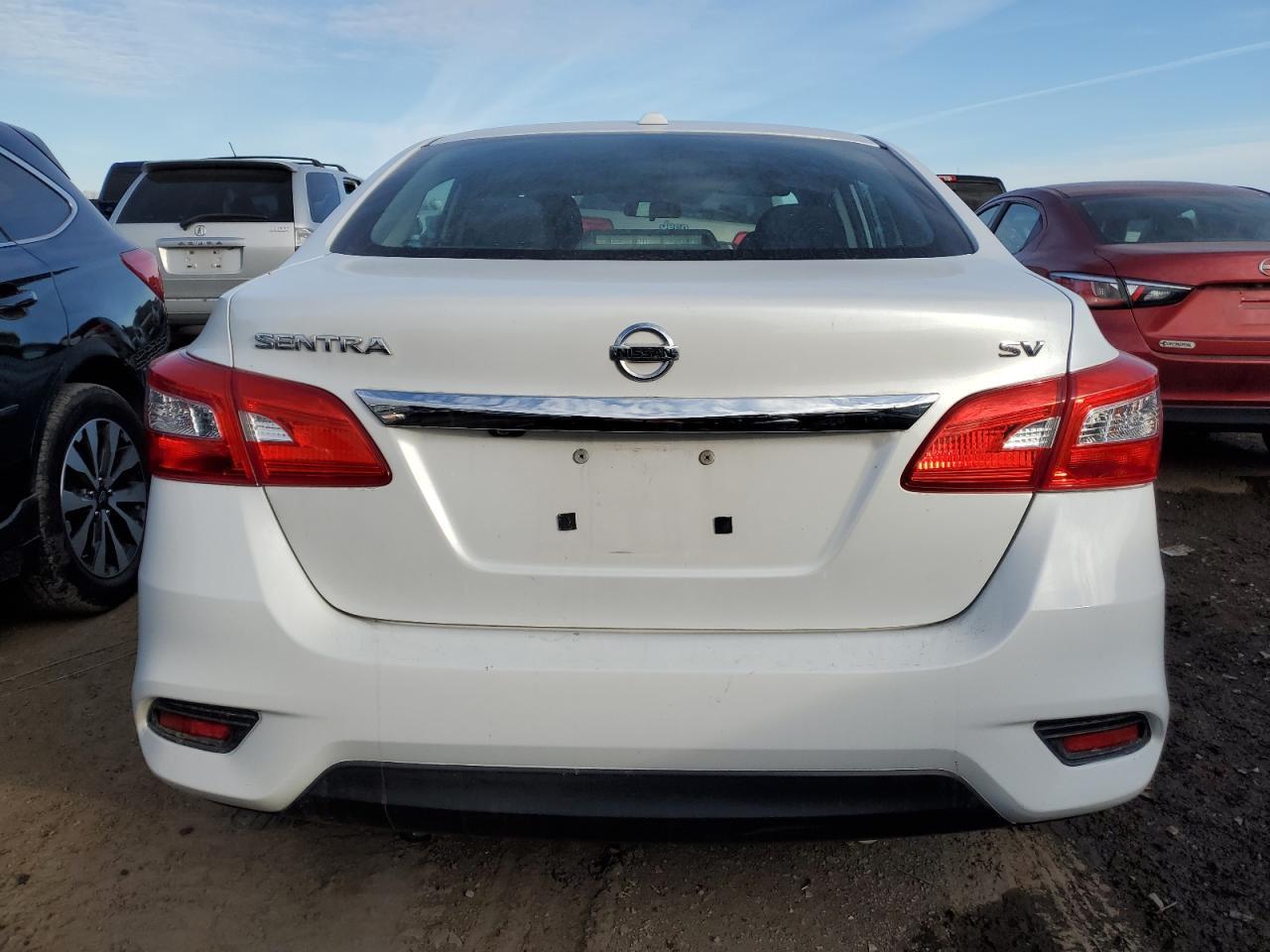 2018 NISSAN SENTRA S - Фото 6