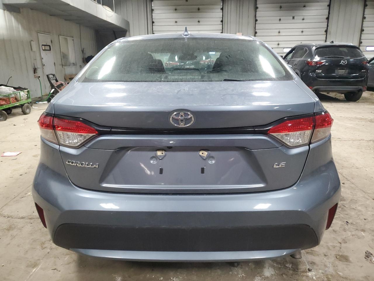 2021 TOYOTA COROLLA LE - Фото 6