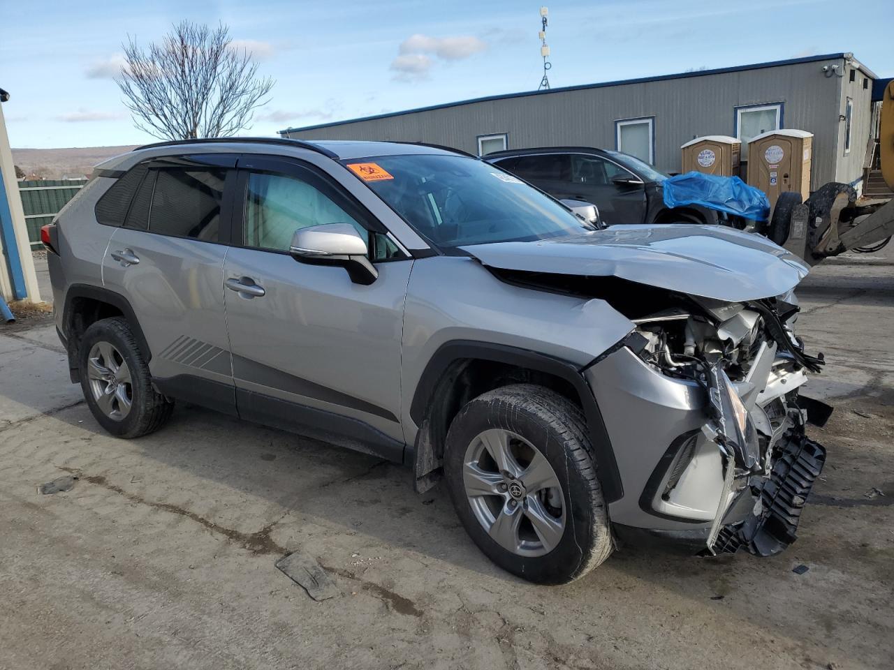 2022 TOYOTA RAV4 XLE - Image 4