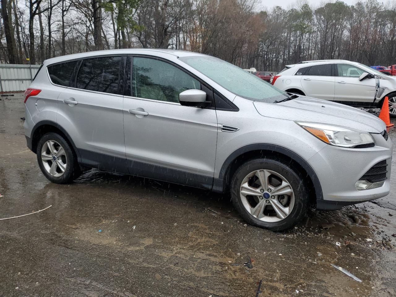 2014 FORD ESCAPE SE - Image 4