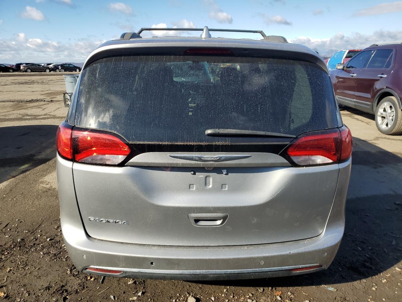 2017 CHRYSLER PACIFICA T - Фото 6