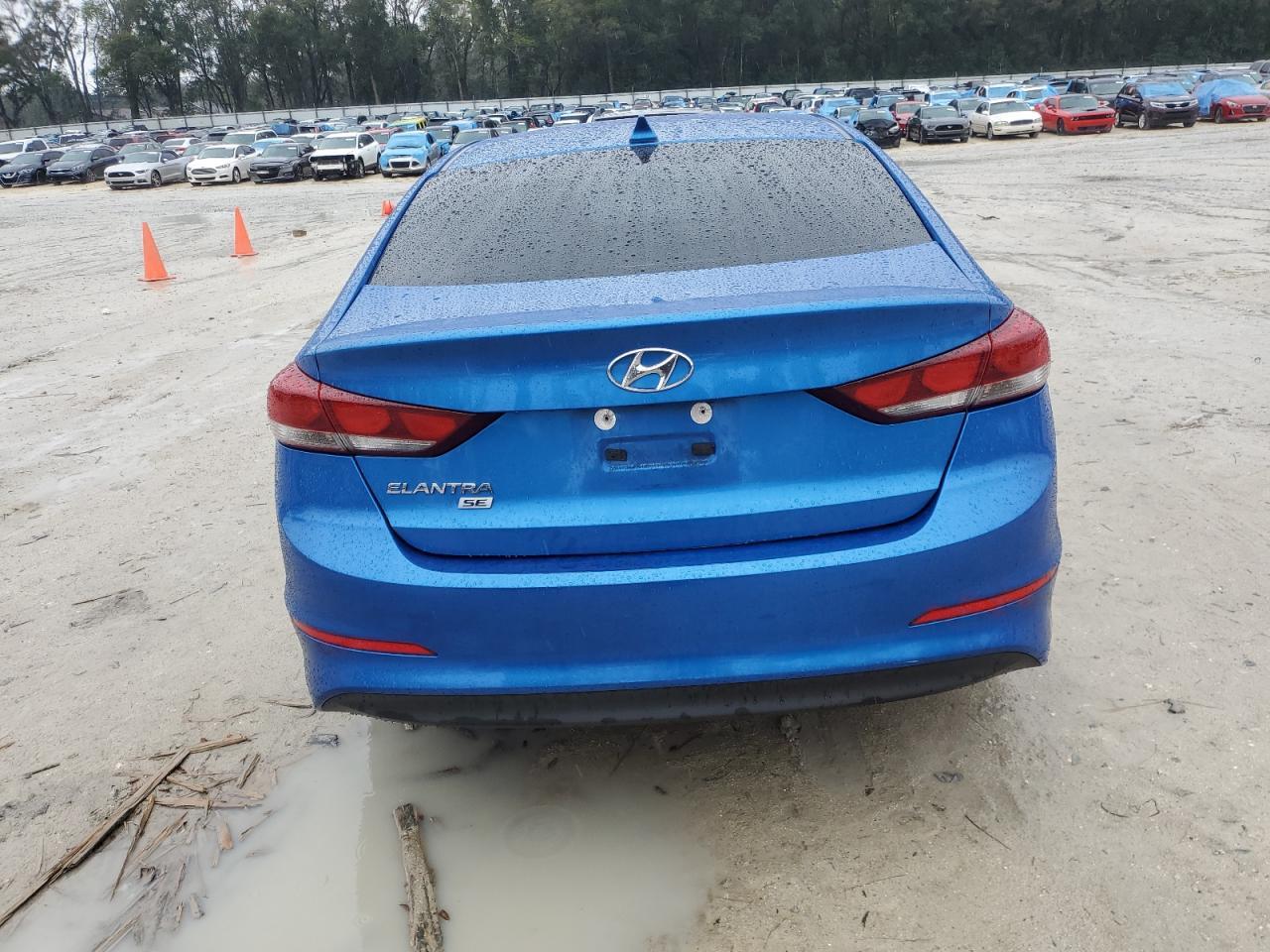 2017 HYUNDAI ELANTRA SE - Фото 6
