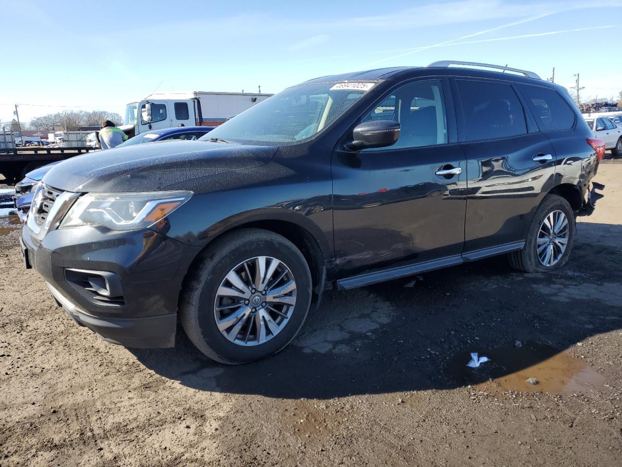 2018 NISSAN PATHFINDER