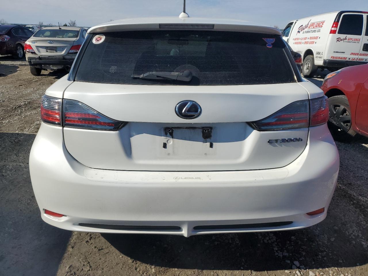 2013 LEXUS CT 200 - Image 6