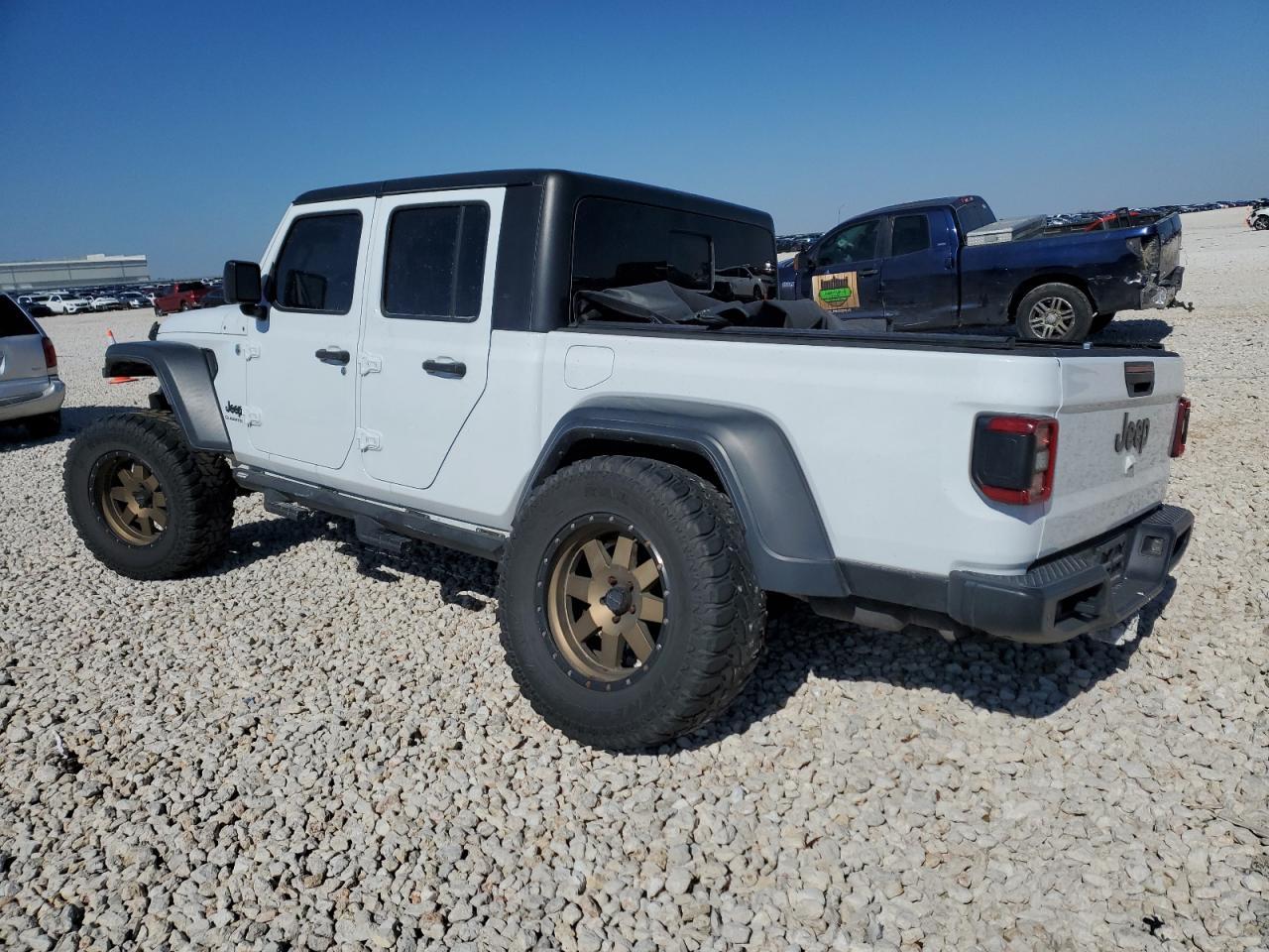 2020 JEEP GLADIATOR - Фото 2