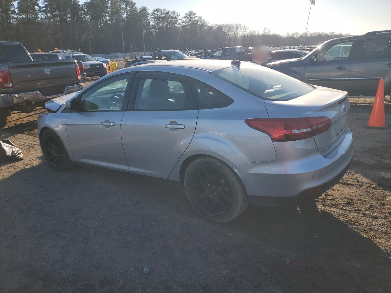 2016 FORD FOCUS SE - Фото 2