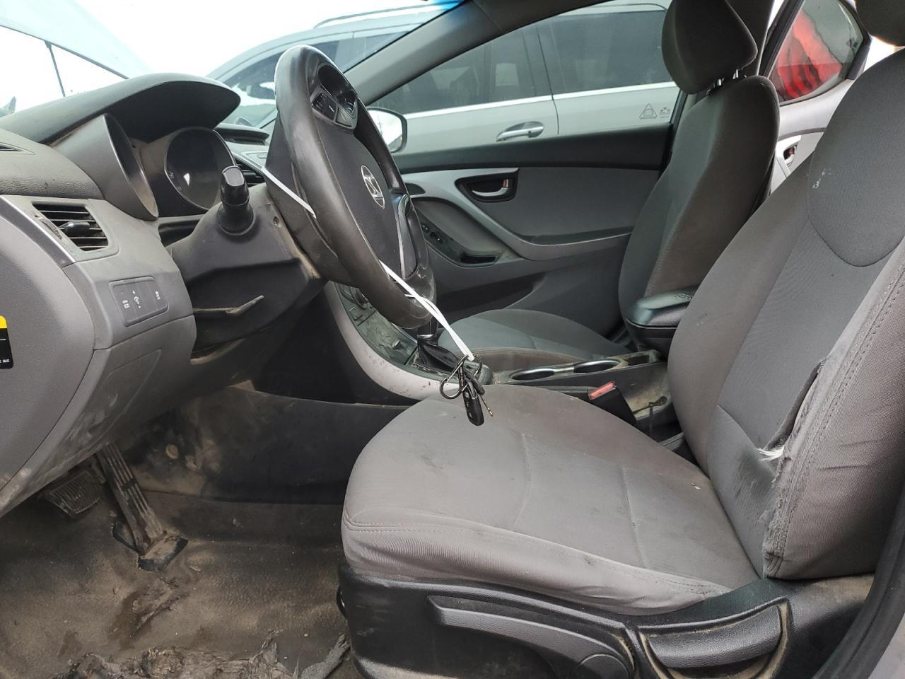 2015 HYUNDAI ELANTRA SE - Фото 7
