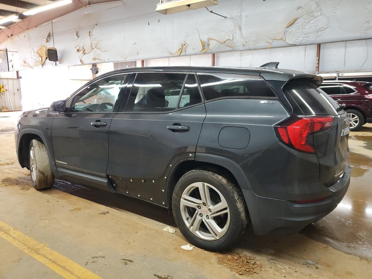 2018 GMC TERRAIN SL - Image 2