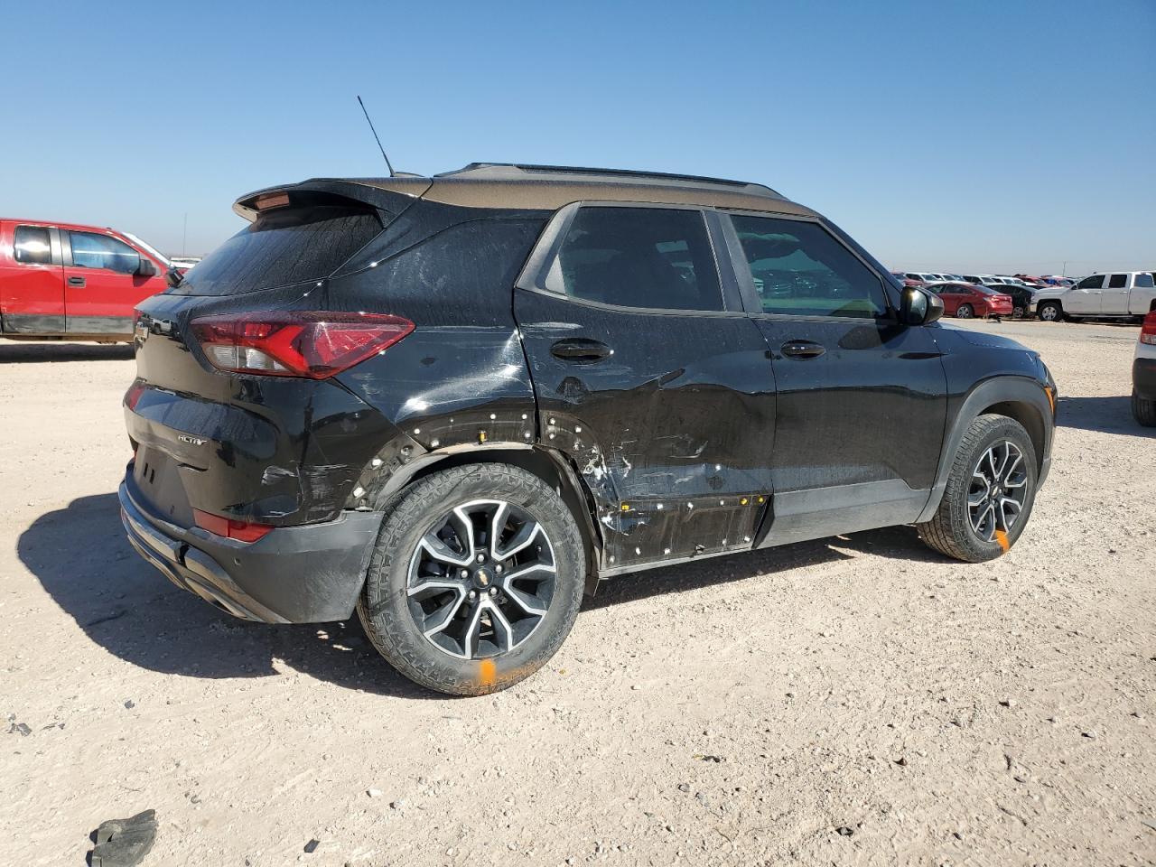 2021 CHEVROLET TRAILBLAZE - Image 3