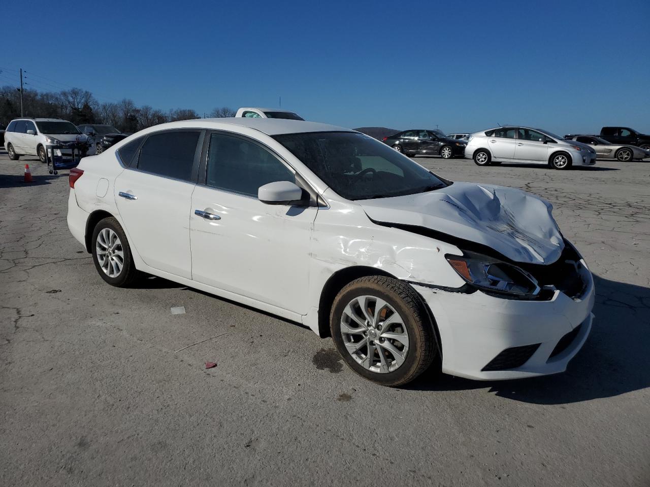 2018 NISSAN SENTRA S - Фото 4