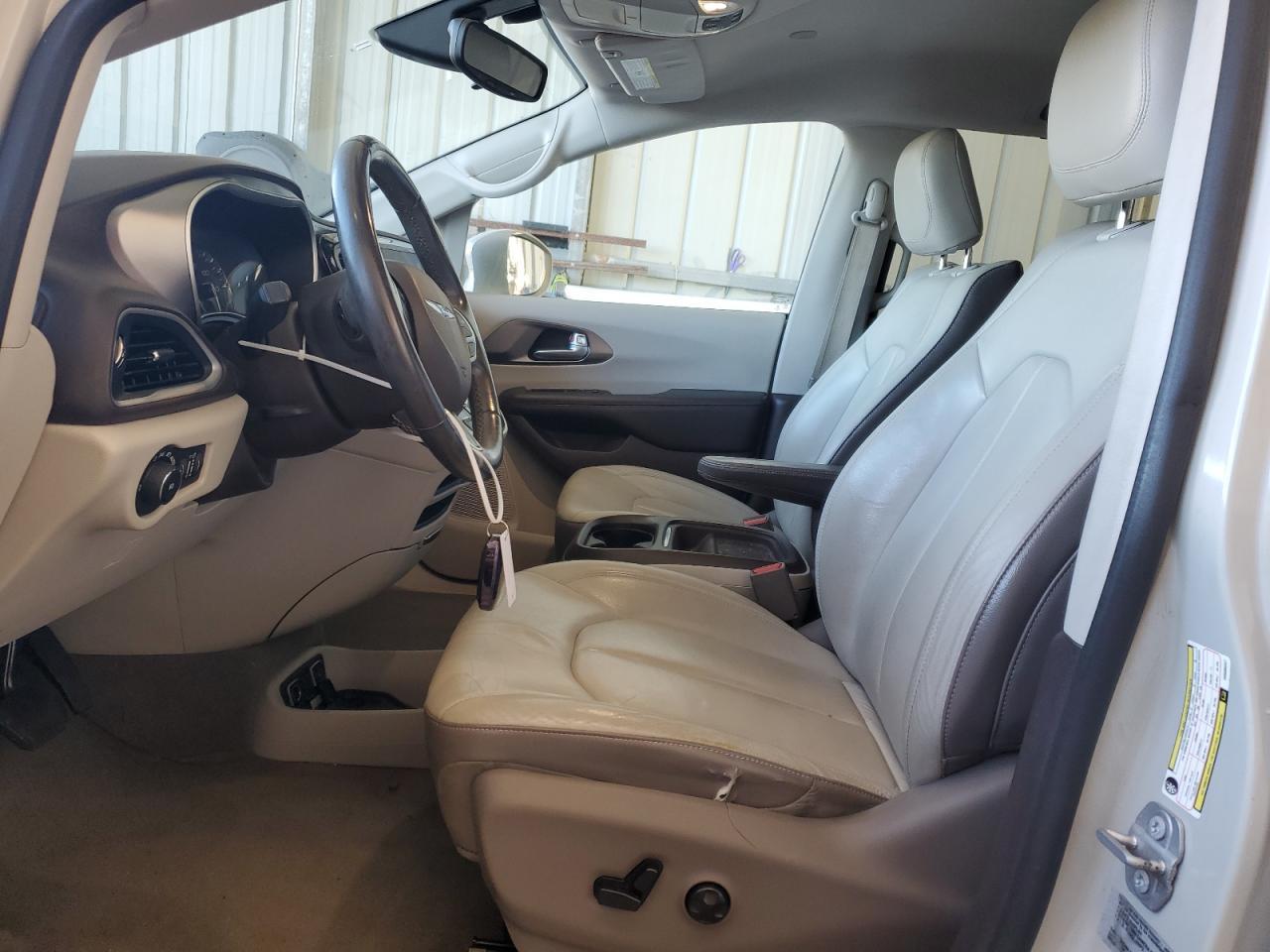 2017 CHRYSLER PACIFICA T - Фото 7