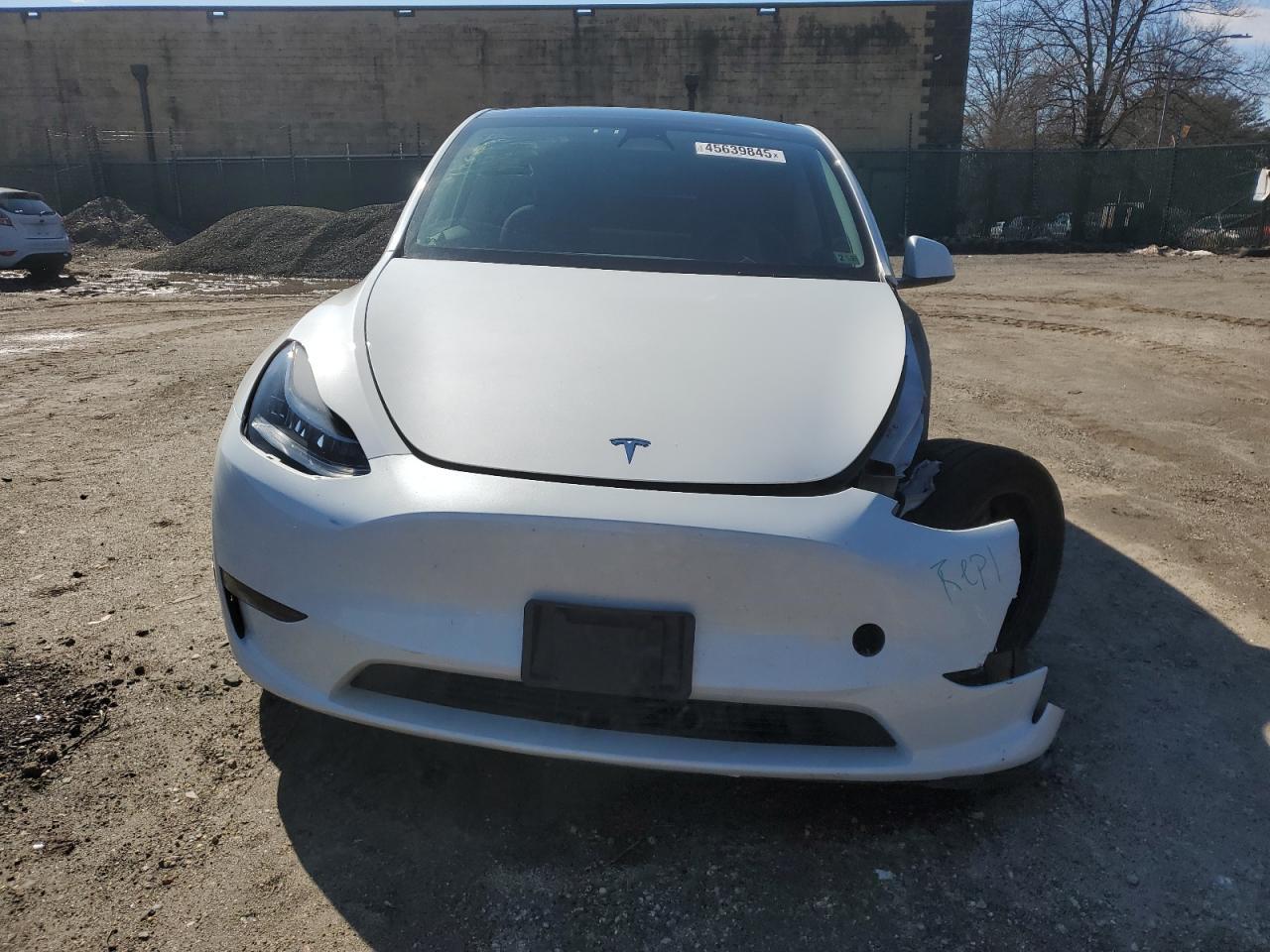 2023 TESLA MODEL Y - Image 5