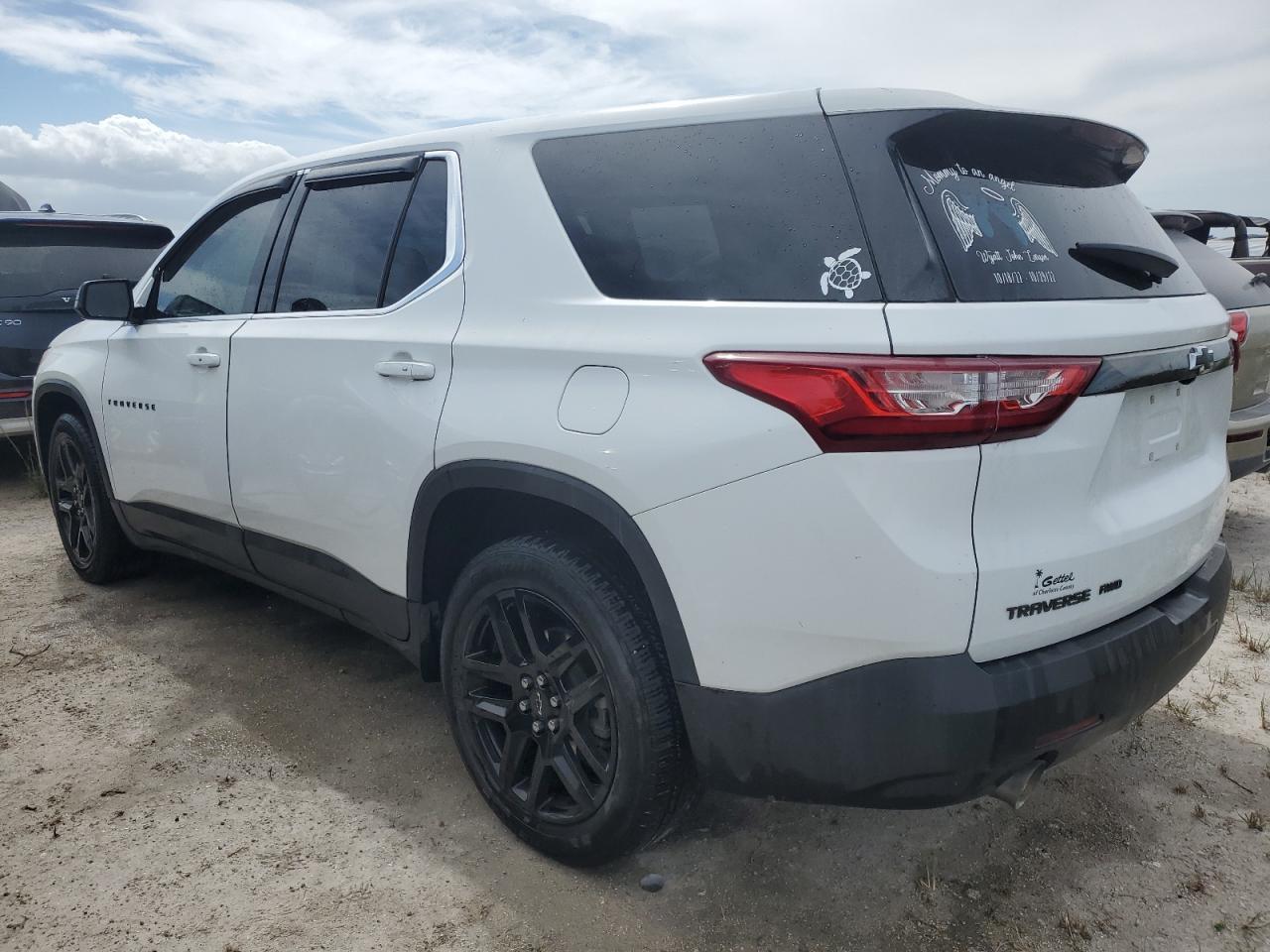 2020 CHEVROLET TRAVERSE L - Image 2