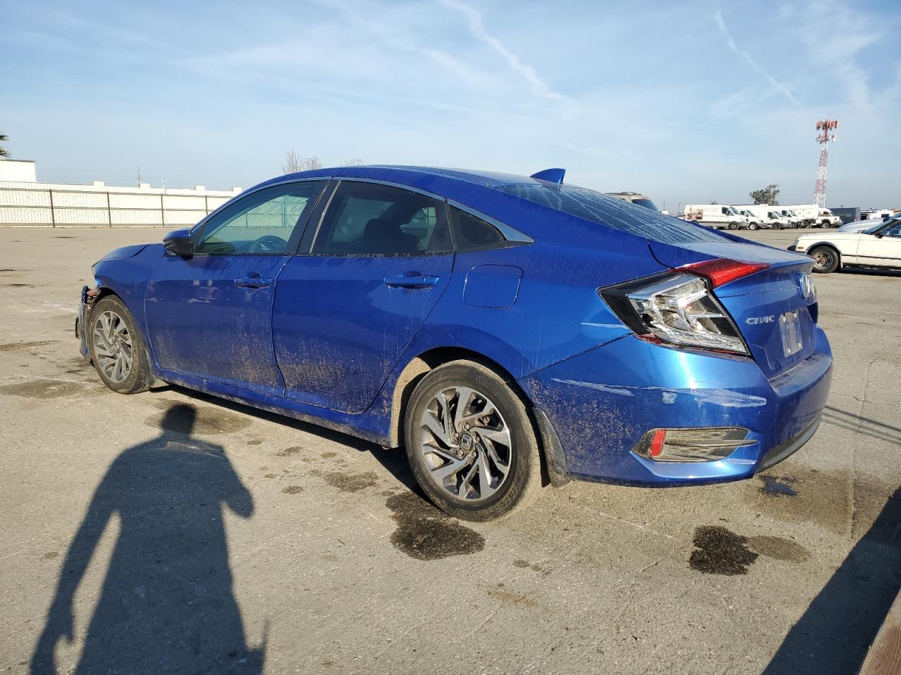 2018 HONDA CIVIC EX - Image 2
