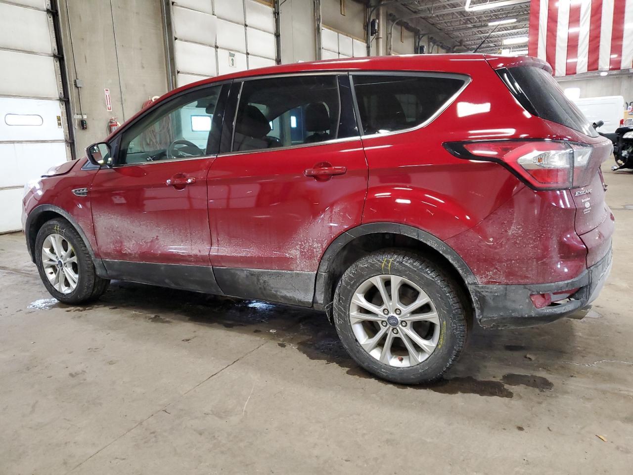2017 FORD ESCAPE SE - Image 2
