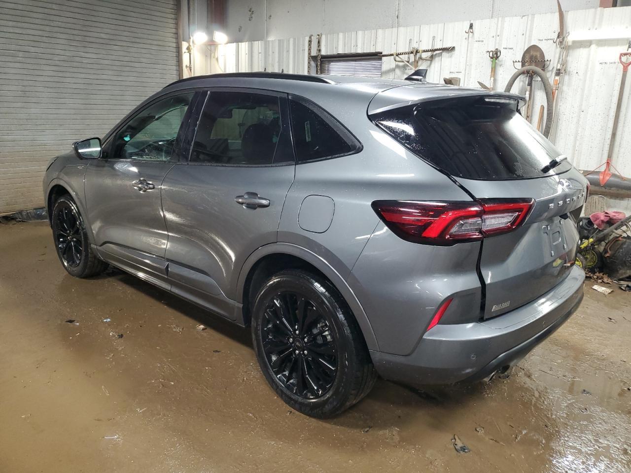 2023 FORD ESCAPE ST - Фото 2