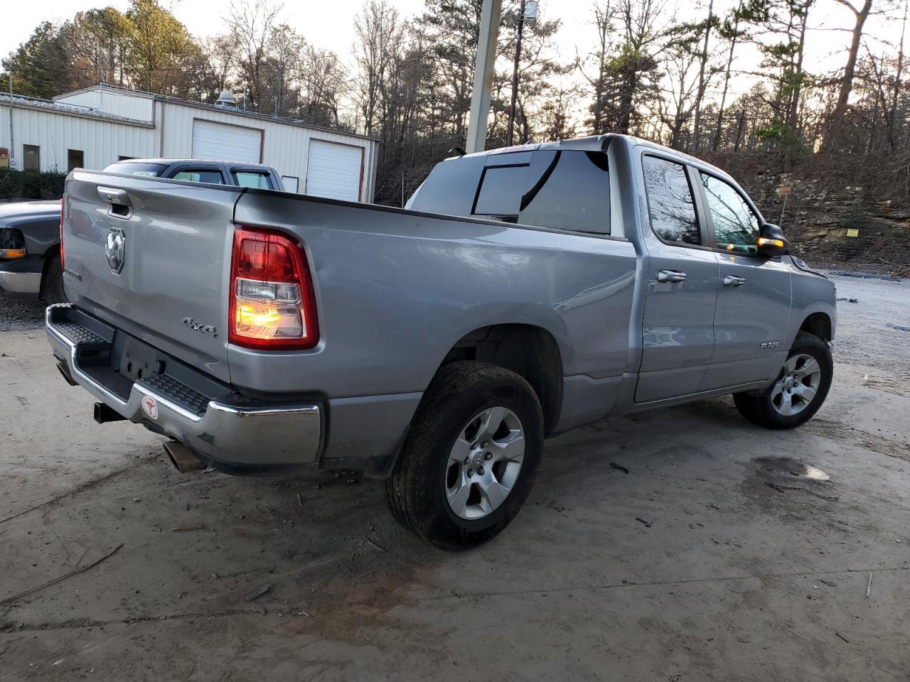 2019 RAM 1500 BIG H - Фото 3