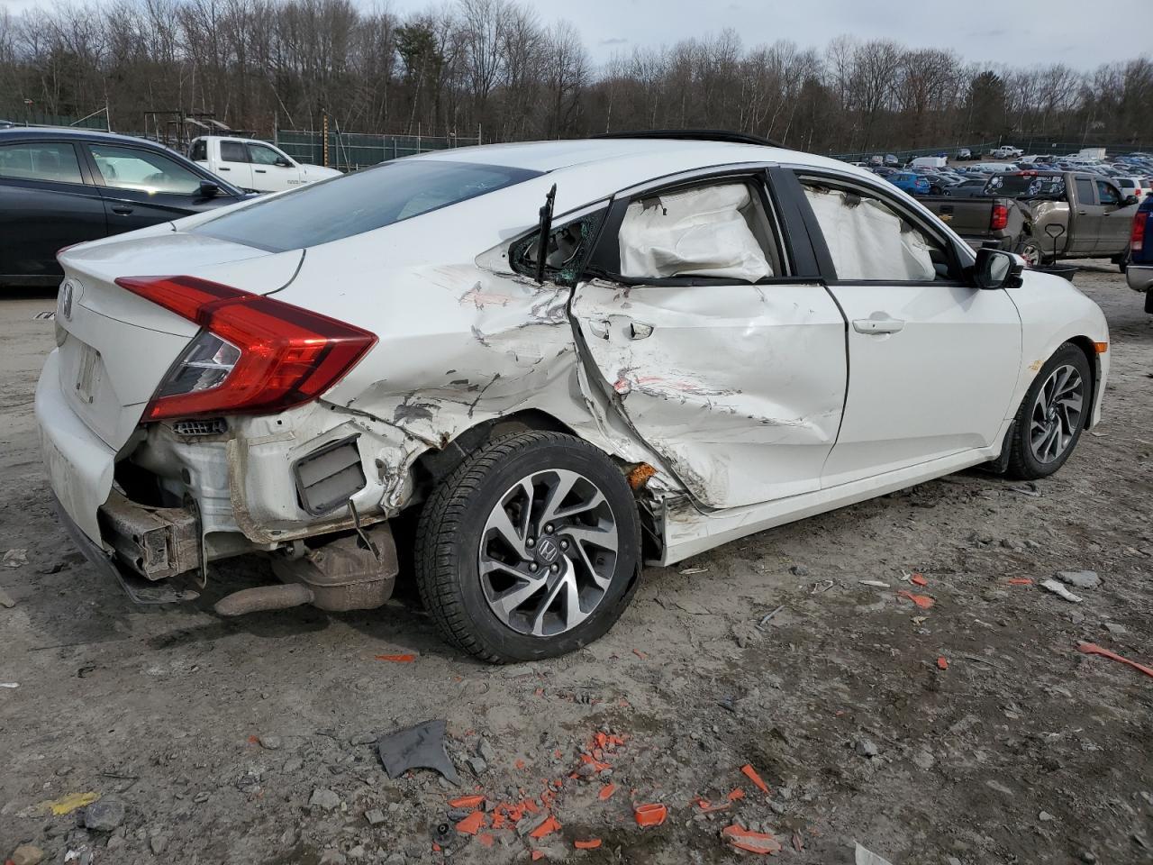 2016 HONDA CIVIC EX - Фото 3