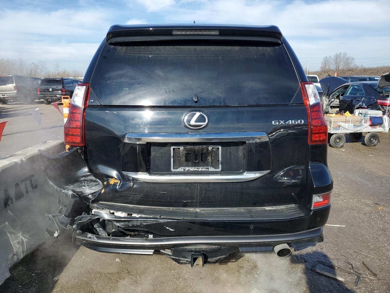 2022 LEXUS GX 460 - Image 6