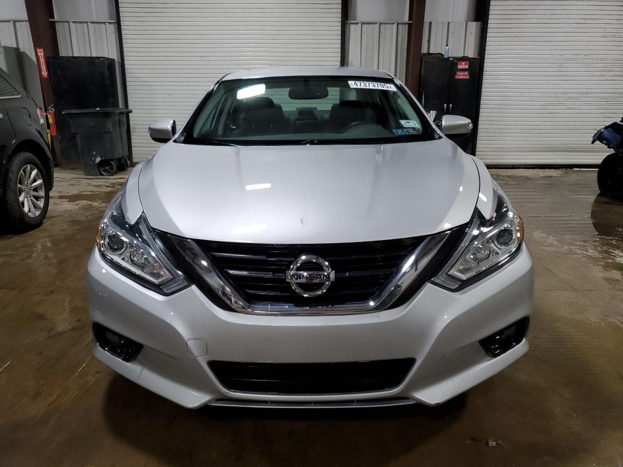 2018 NISSAN ALTIMA 2.5 - Фото 5