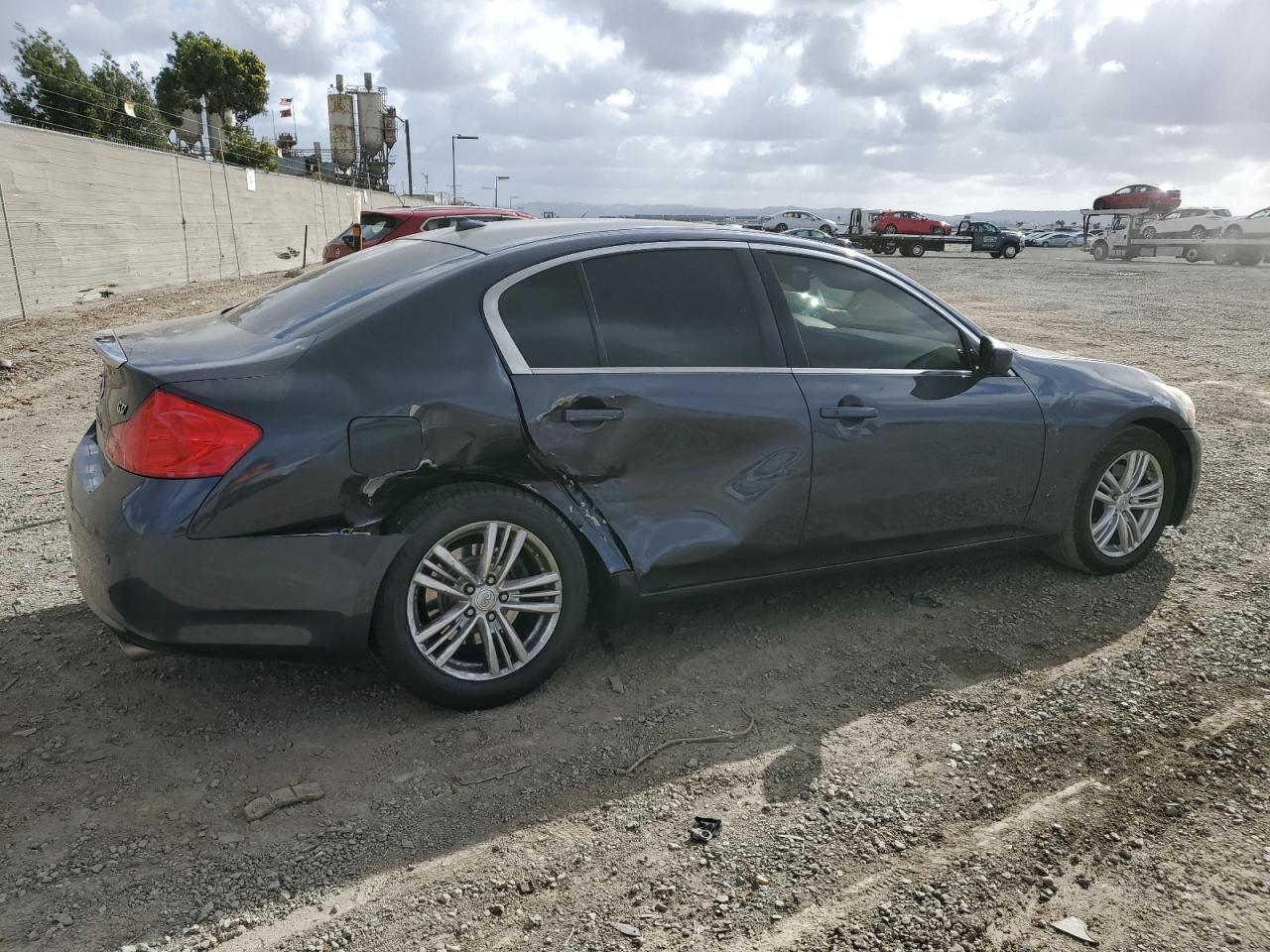 2012 INFINITI G37 BASE - Image 3