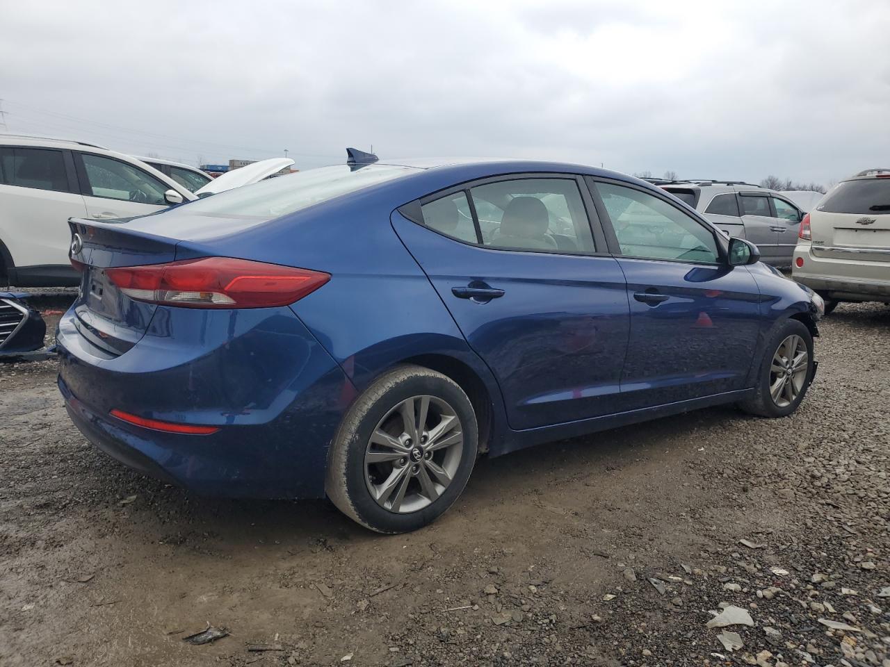 2017 HYUNDAI ELANTRA SE - Фото 3