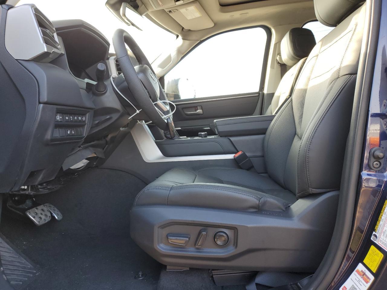 2023 TOYOTA TUNDRA CRE - Фото 7