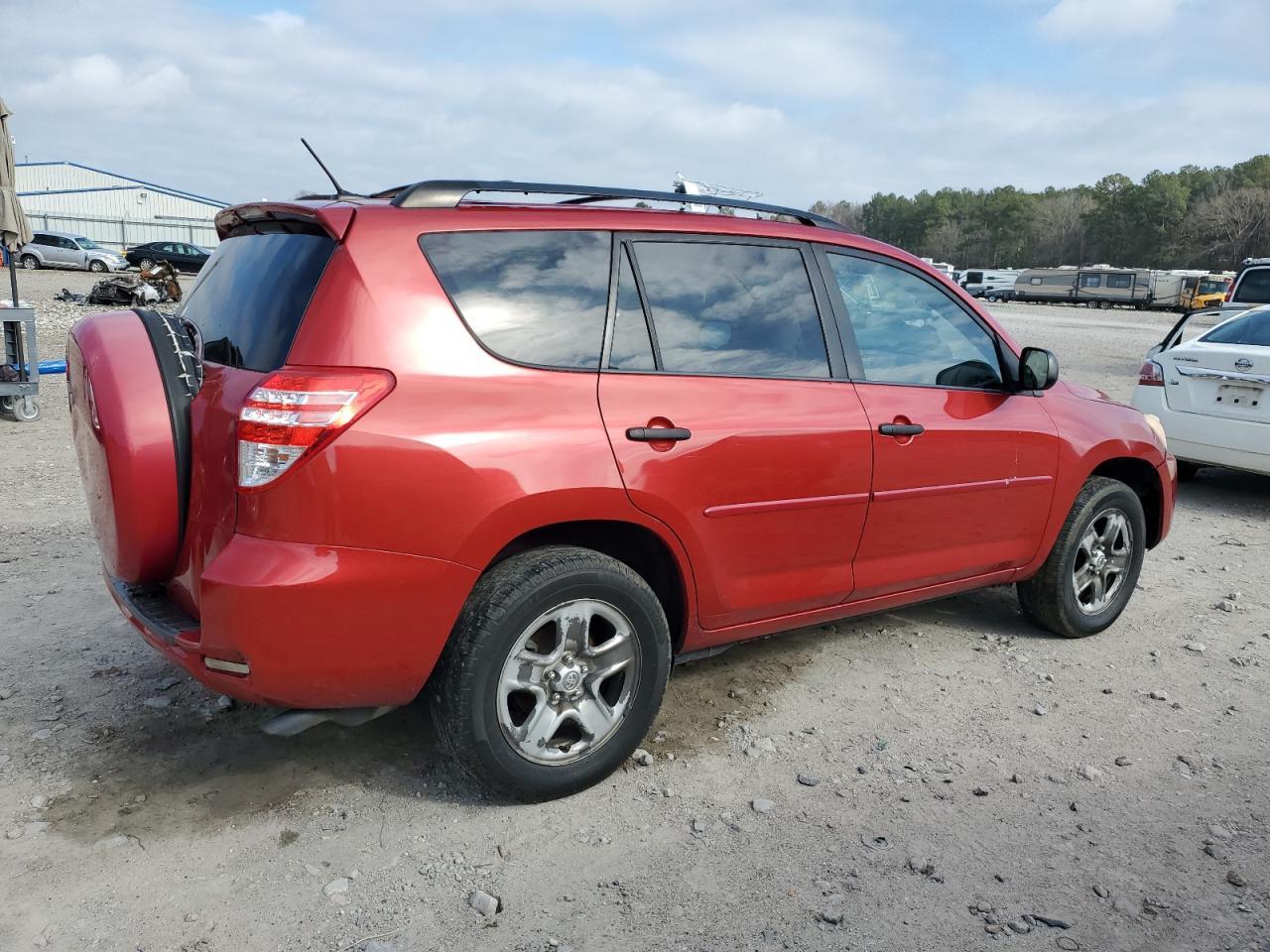 2011 TOYOTA RAV4 - Image 3
