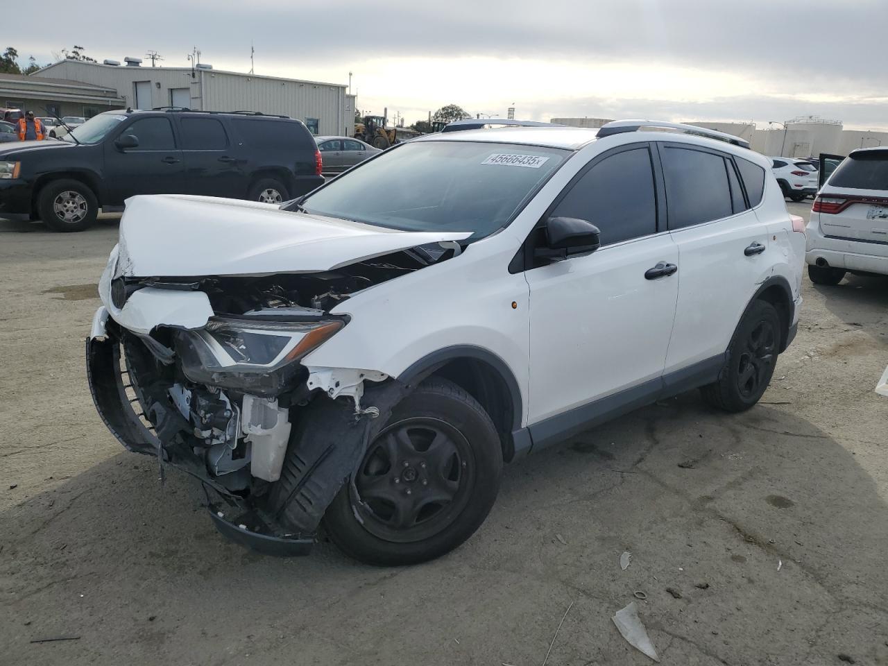 2016 TOYOTA RAV4 LE