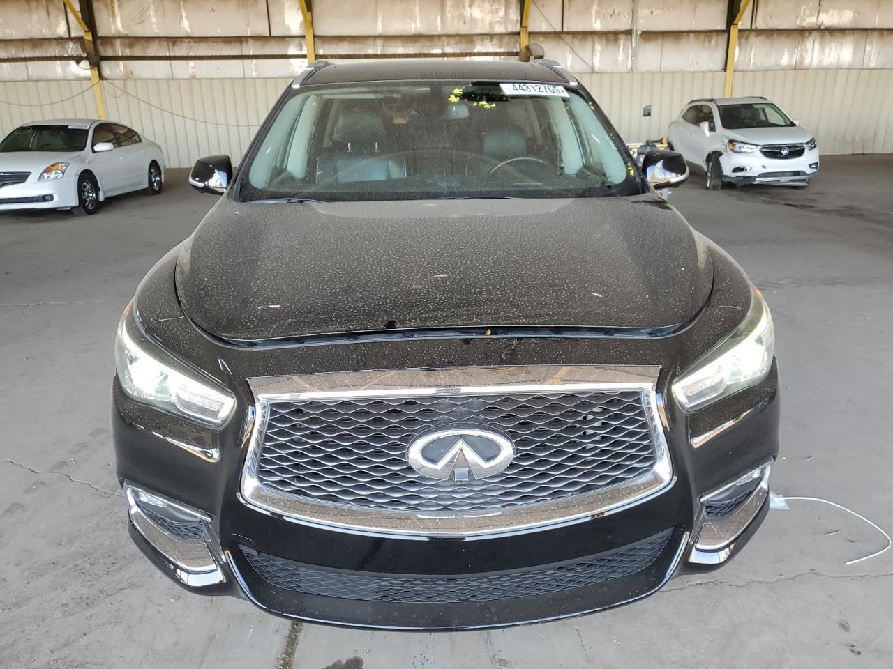 2019 INFINITI QX60 LUXE - Фото 5