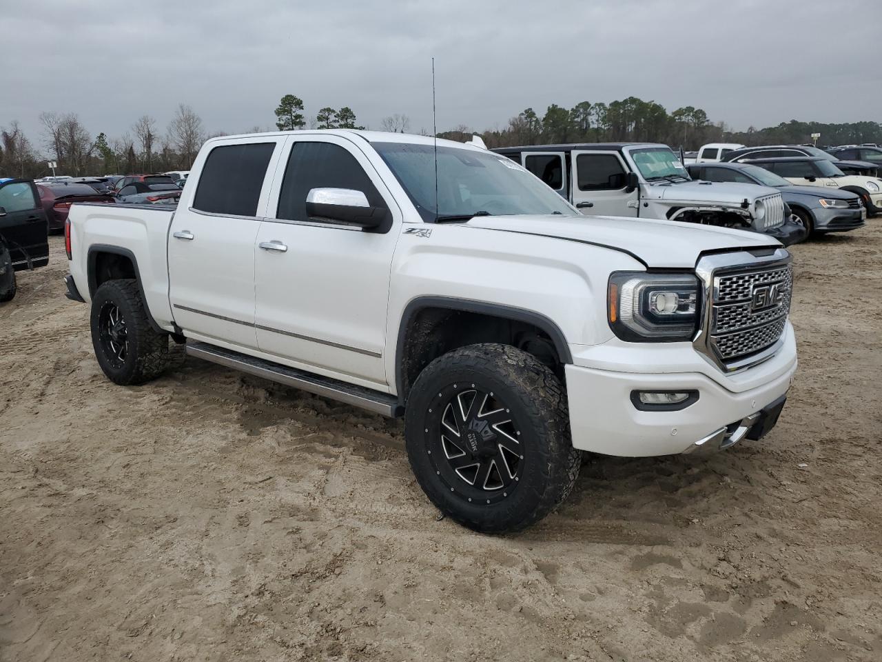 2018 GMC SIERRA K15 - Фото 4