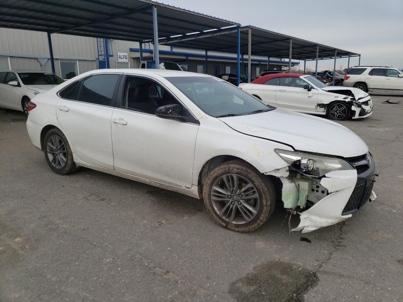 2017 TOYOTA CAMRY LE - Фото 4