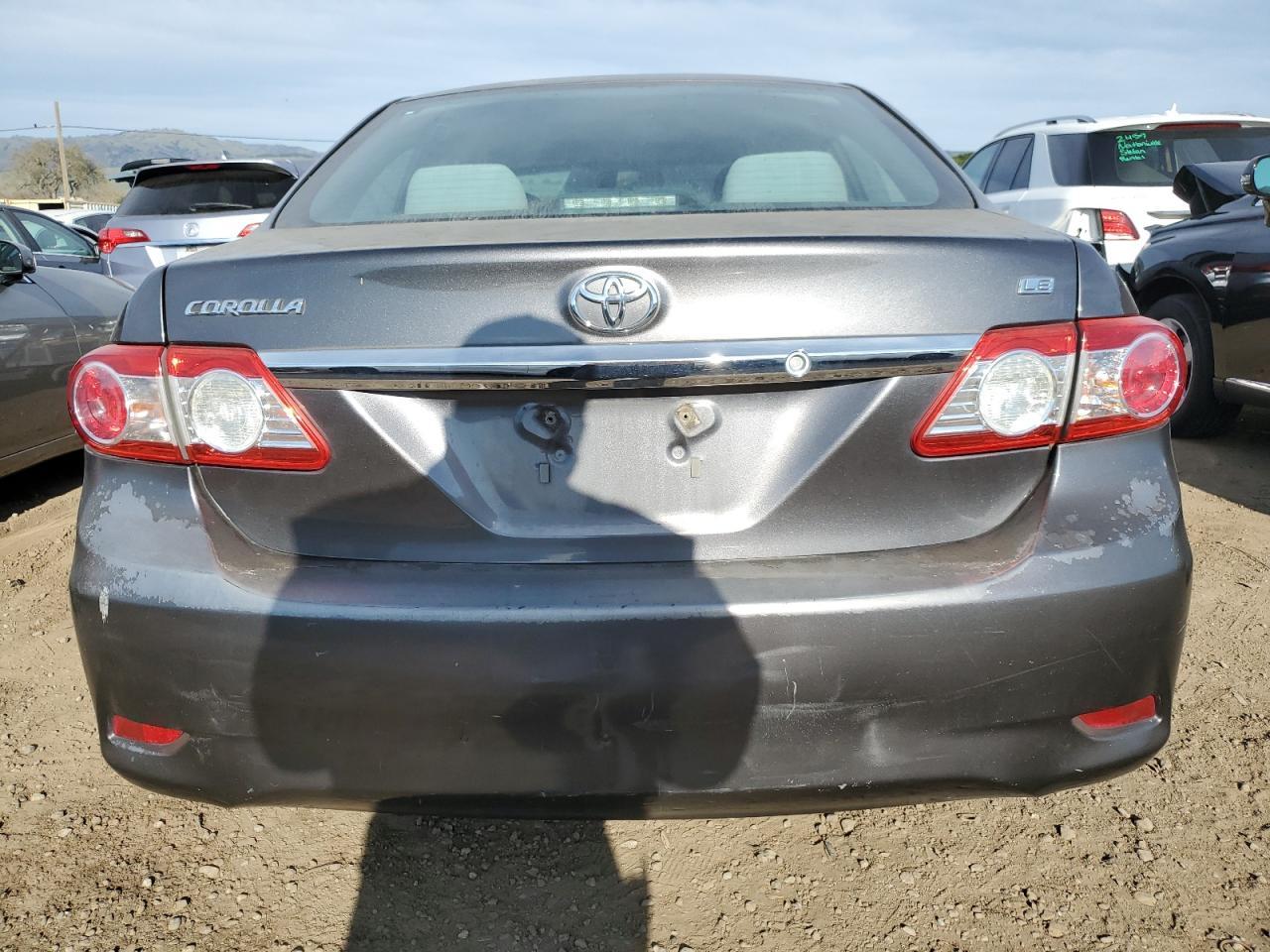 2013 TOYOTA COROLLA BA - Фото 6