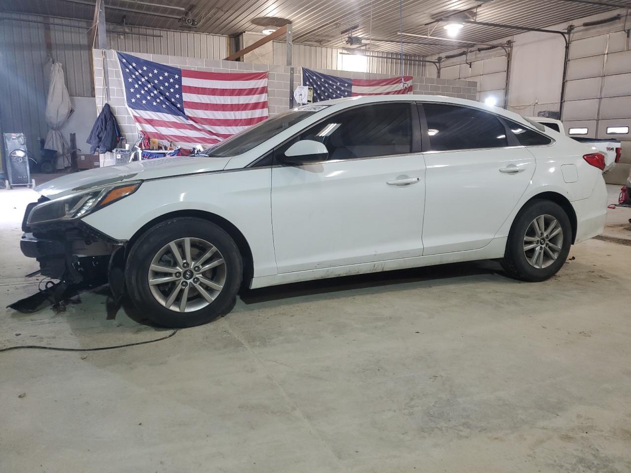2017 HYUNDAI SONATA SE
