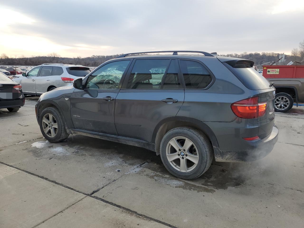 2012 BMW X5 XDRIVE3 - Image 2