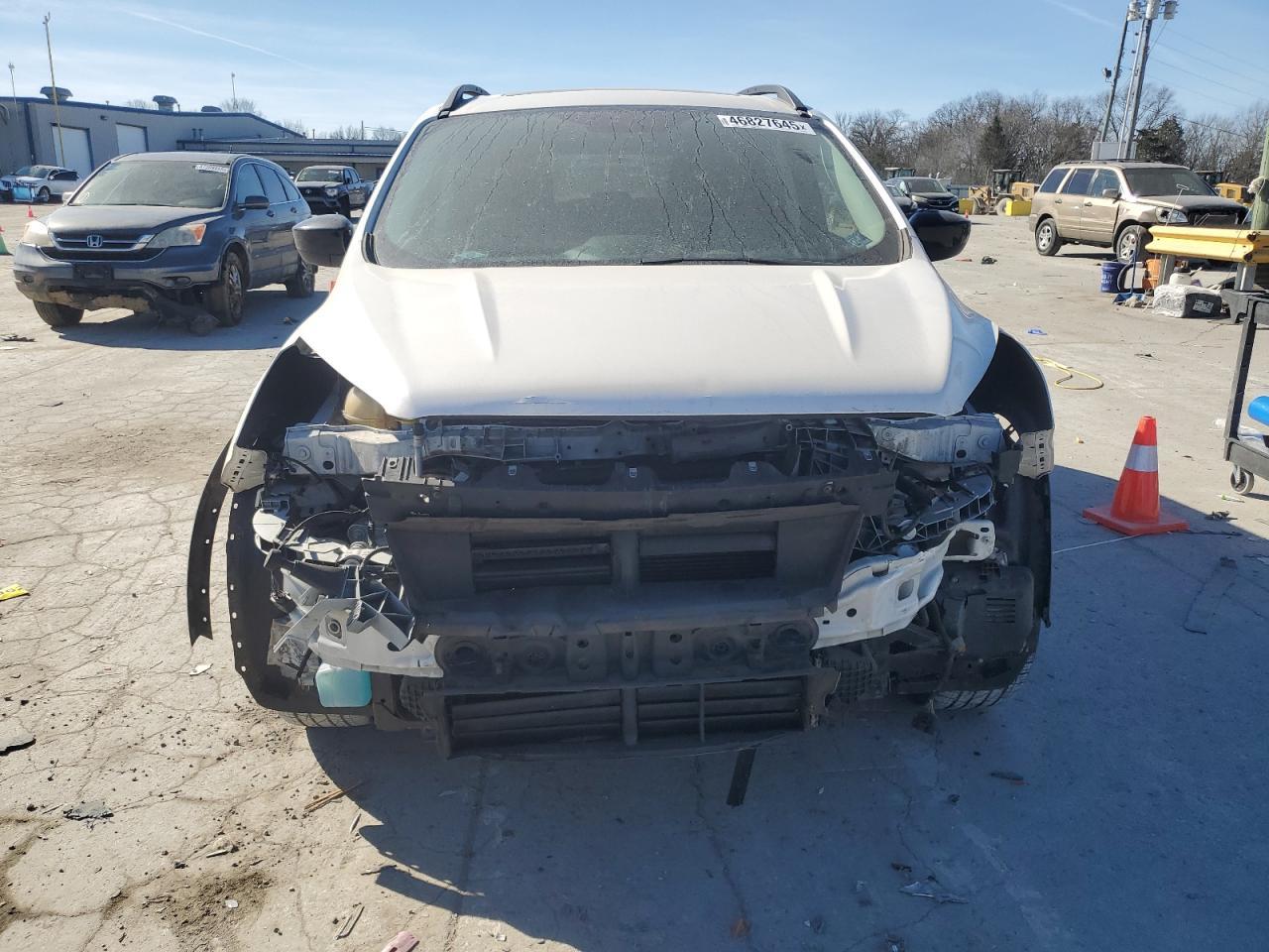 2017 FORD ESCAPE SE - Image 5