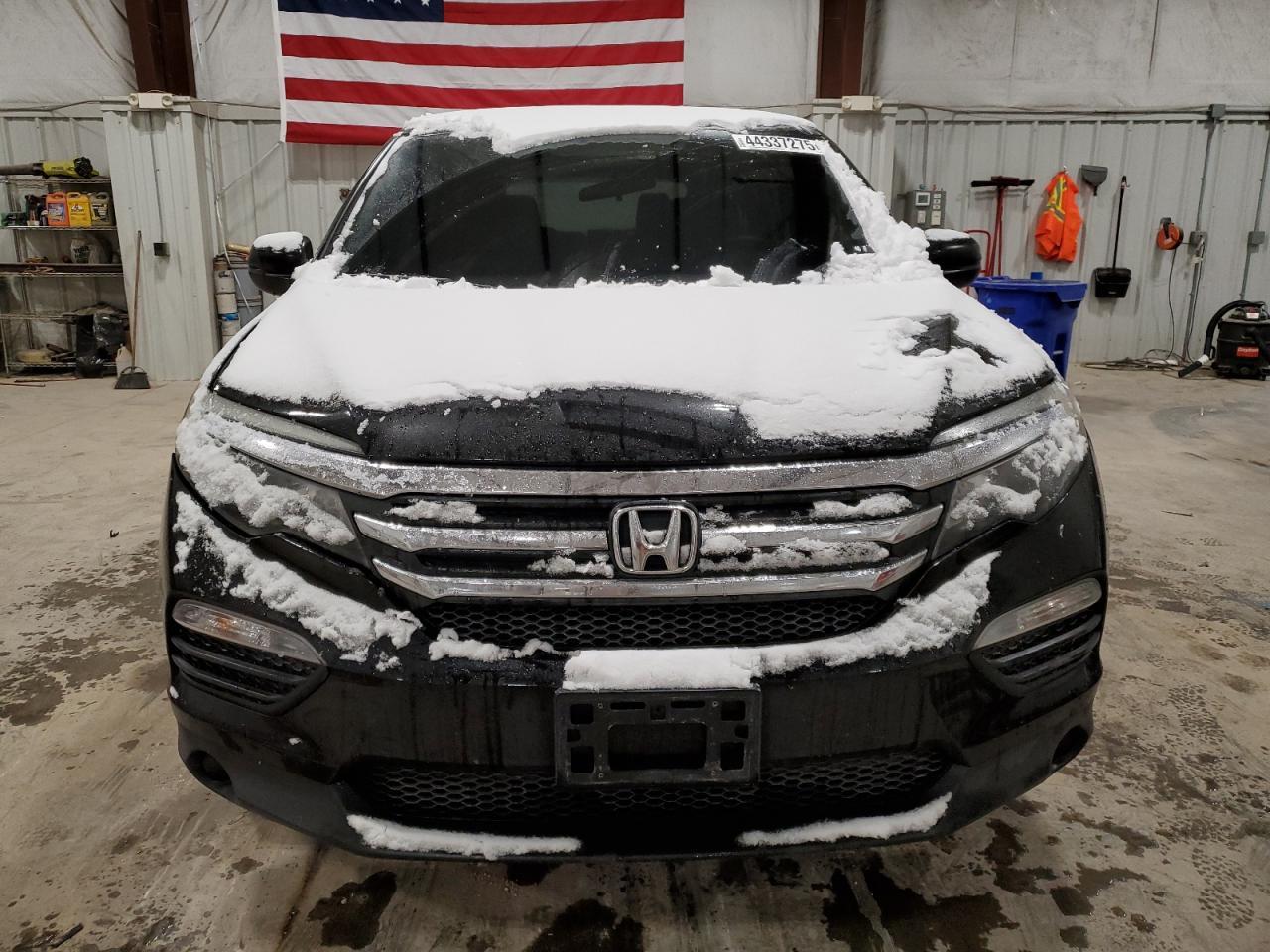 2017 HONDA PILOT LX - Фото 5