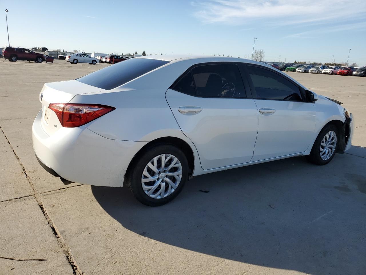2018 TOYOTA COROLLA L - Image 3