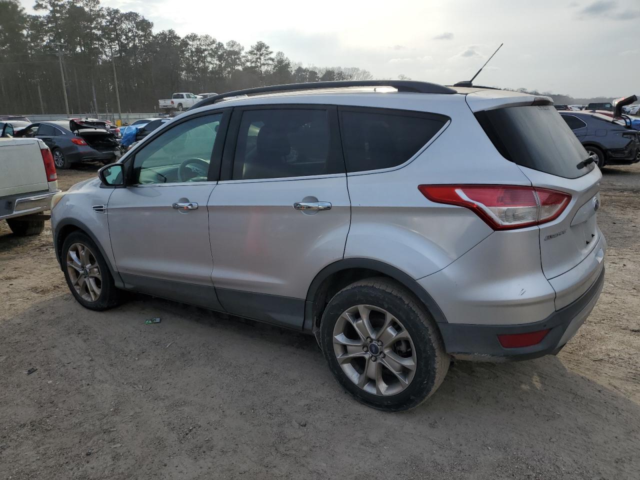 2014 FORD ESCAPE SE - Image 2