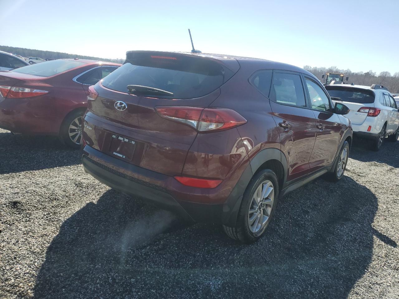 2016 HYUNDAI TUCSON SE - Фото 3