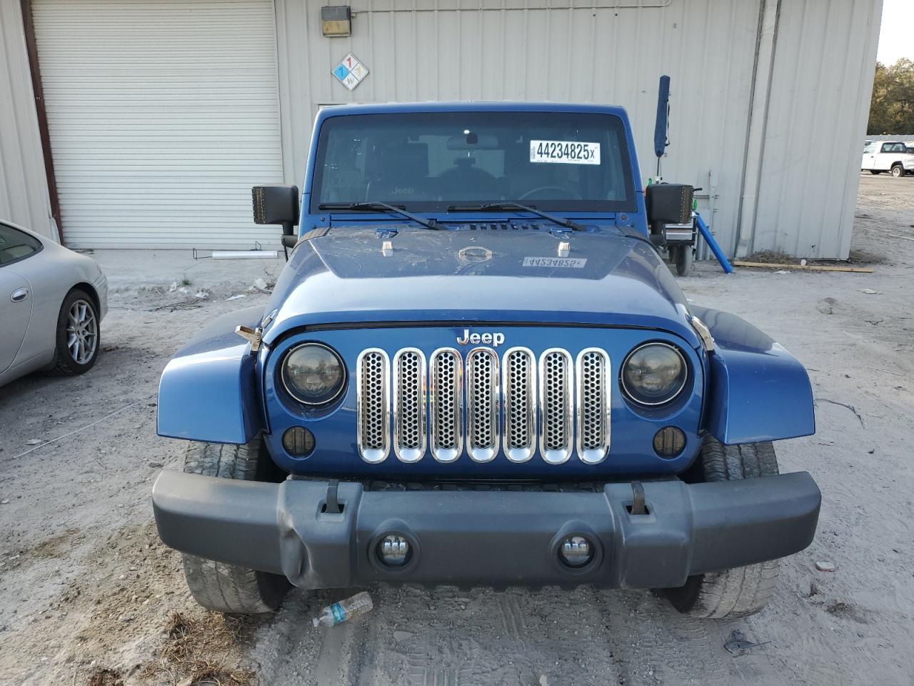 2010 JEEP WRANGLER U - Image 5